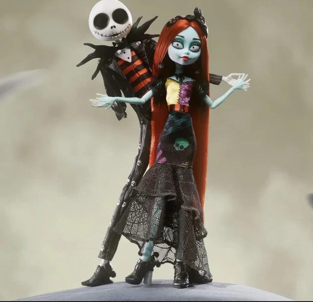 MATTEL MONSTER HIGH Skullector The Nightmare Before Christmas Dolls