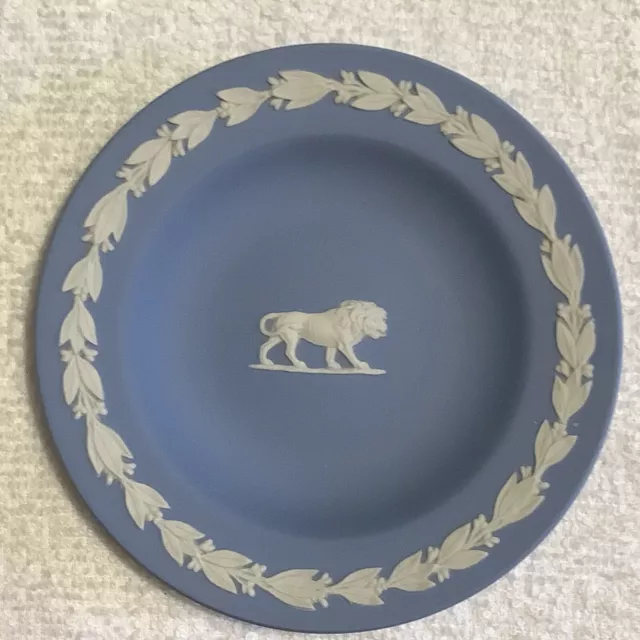 WEDGWOOD  Jasper Ware Zodiac Lio The Lion Blue Round Tray Plate As New In Box