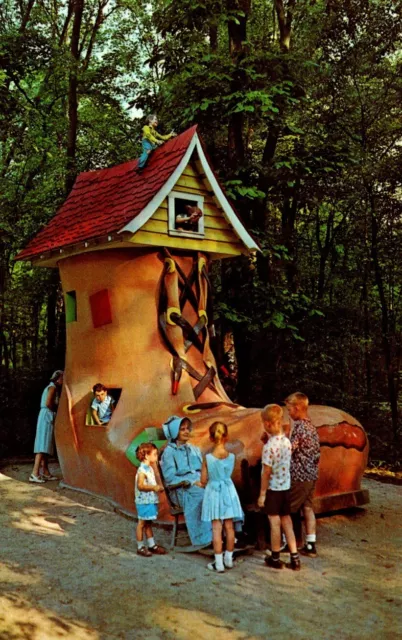 Story Book Forest Near Ligonier, PA-Pennsylvania Old Lady Shoe Vintage Postcard