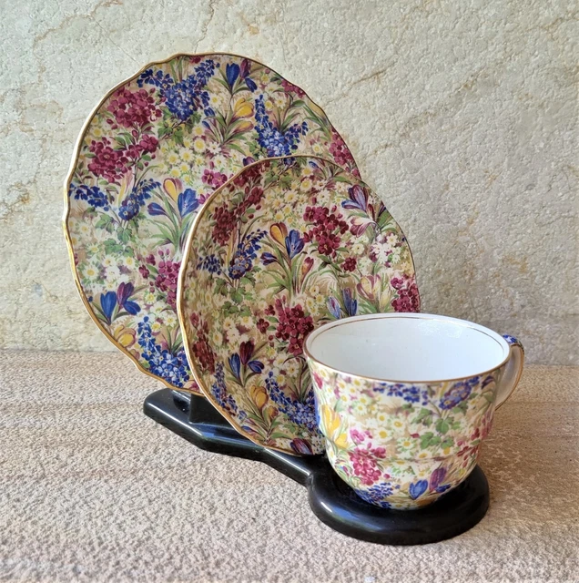 Vintage Royal Winton Grimwades Chintz Trio White Crocus 1941-1950