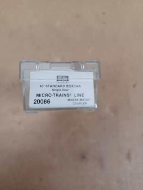 Micro Trains Line N-Scale 40' Standard Box Car Single Door 2