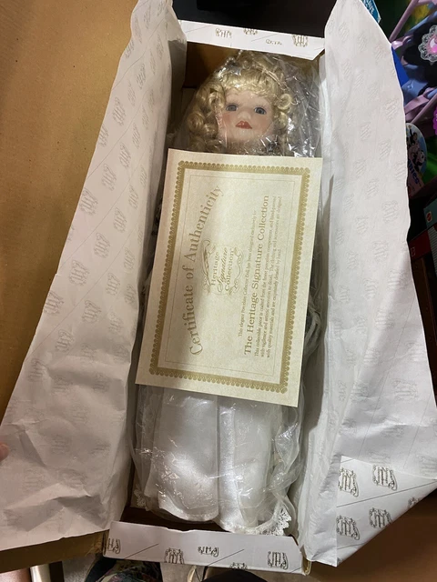 Vintage Heritage Signature Collection Porcelain Doll Bridal Wedding 2