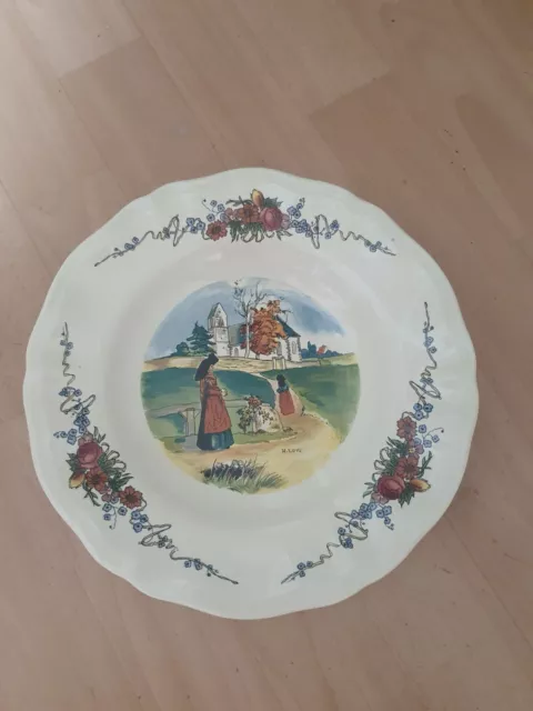 Assiette creuse en céramique Obernai Sarreguemines H Loux 23 cm