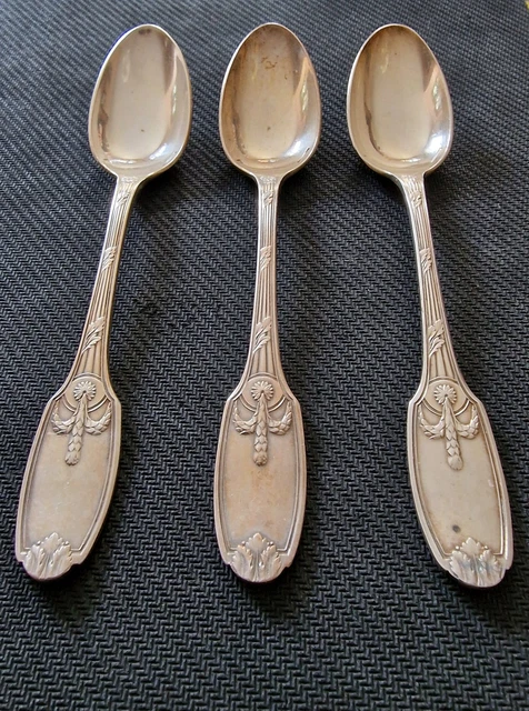 Lot De 2 Cuillères à Table Anciennes - Métal Argenté - Frise Laurier - 21.5cm