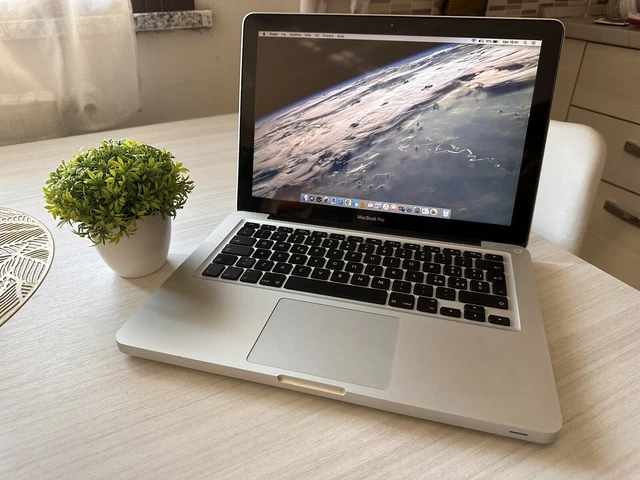 MacBook Pro A1286 13” 2009 Sierra