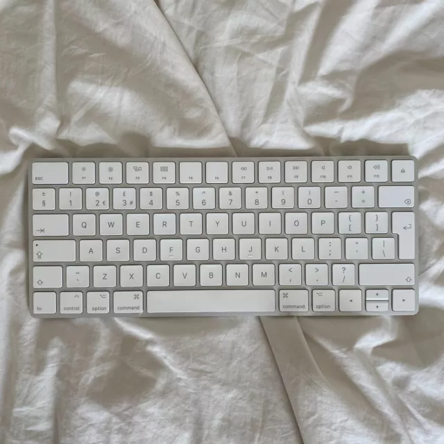 Apple Silver Wireless Bluetooth Magic Keyboard (A1644)