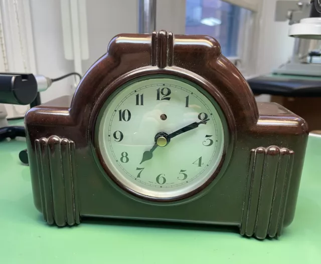 Vintage bakelite Sectric Quartz Mantle Clock, Art deco, Fully Refurbished 2024