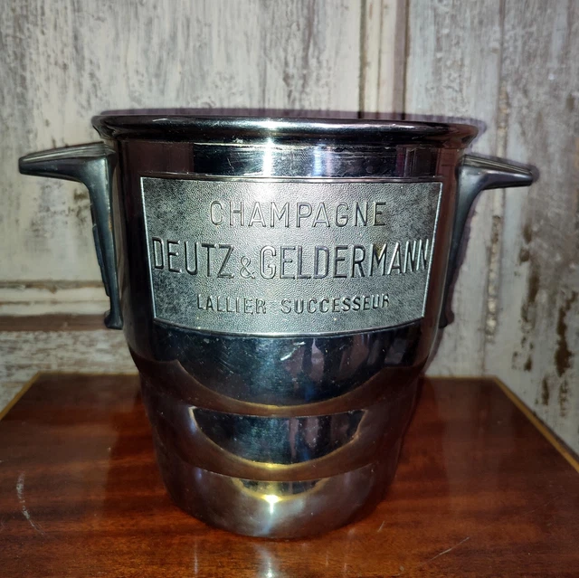 Seau à Champagne Publicitaire Deutz – Aluminium Argenté, Style Art Déco, Diamètre 22 Cm