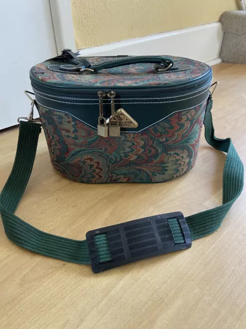 CONSTELLATION INTERNATIONAL VANITY Travel Case Bag Vintage 80s