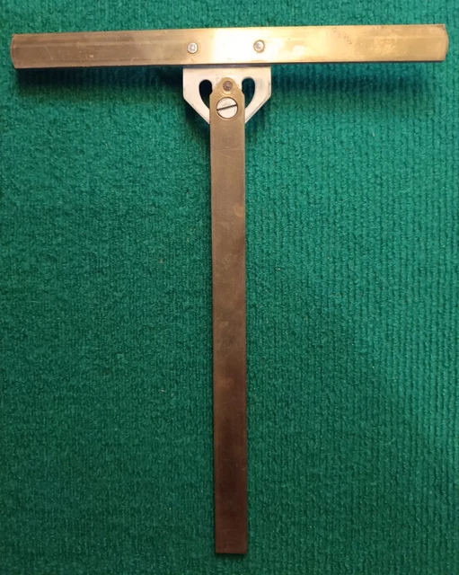 Grande équerre De Menuisier En Bois – 65,5 X 41 Cm – Ancienne
