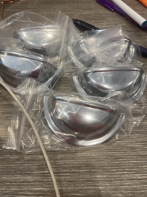 Cup Pulls