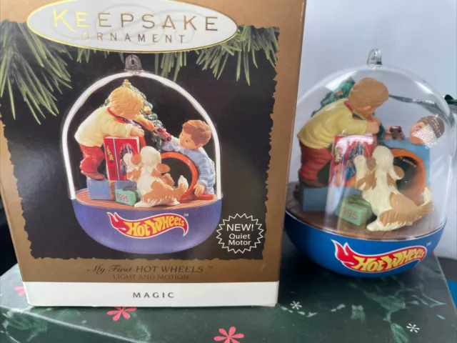 1995 Hallmark Keepsake My First Hot Wheels Magic Motion Ornament QLX7279 NIB