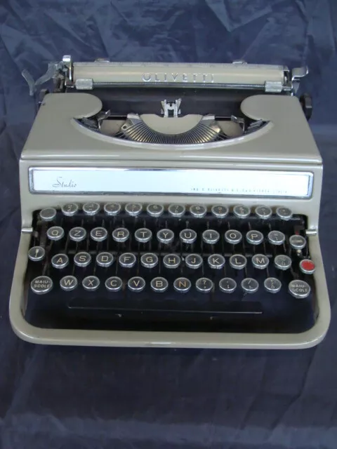 Macchina Per Scrivere Olivetti Studio Old Typewriter