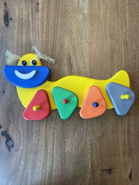 Garderobe Raupe Aus Holz - Niedliche Aufbewahrung Für Kinderzimmer Mit 3 Haken