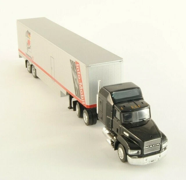 HO truck Chassis 3-axle Scania Sweden 2x | HO gauge