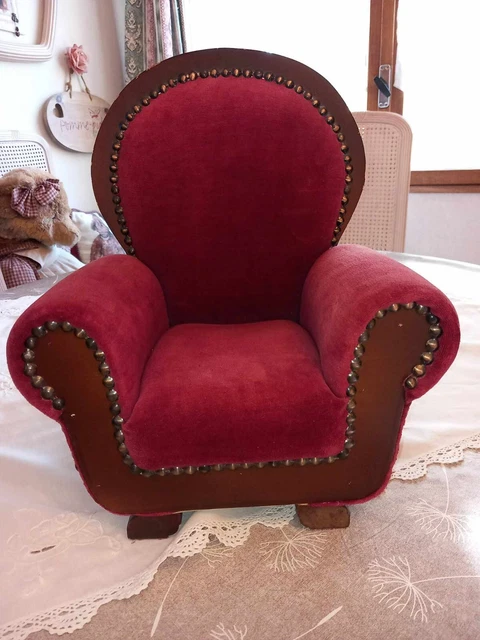 FAUTEUIL ANCIEN EN velours bordeaux pour poupée EUR 15,00 - FR