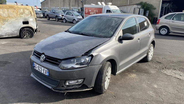 Verin de coffre gauche VOLKSWAGEN POLO 5 PHASE 1 1.2 TDI - 12V TURBO /R:77291850