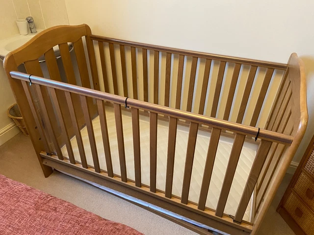 Mamas and papas eloise cot bed outlet