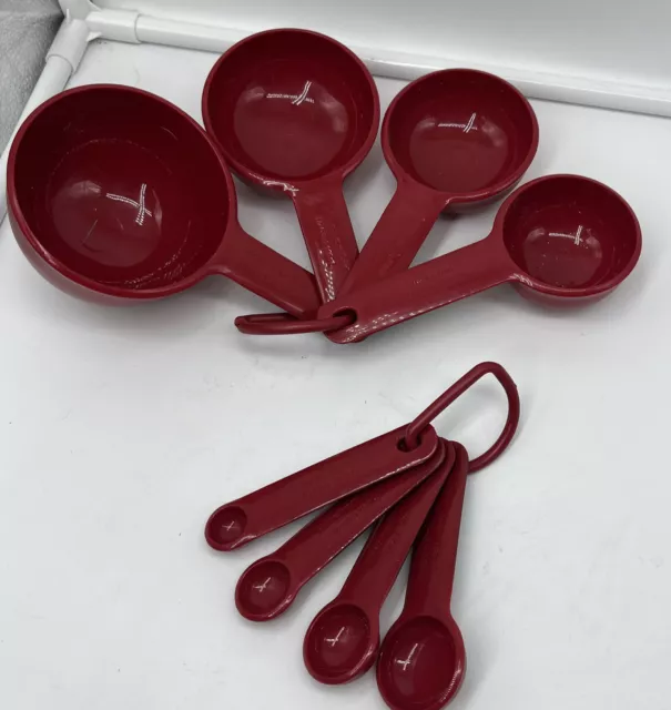 KitchenAid 8 Piece Measuring Cup & Spoon Set Red Rubber Grip Cooking Dishwasher
