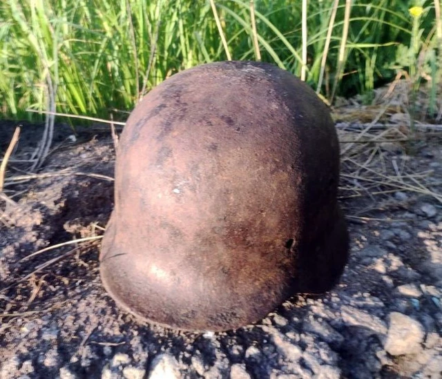 WK2 German Stahlhelm M42 64 zur Restaurierung Original Wehrmacht WW2