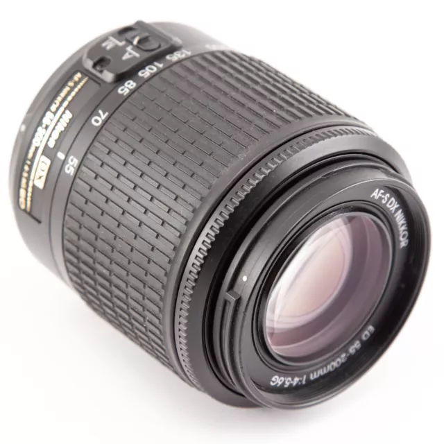 Nikon AF-S DX Nikkor ED 55-200mm f4-5.6G objectif zoom / Nikon autofocus lens