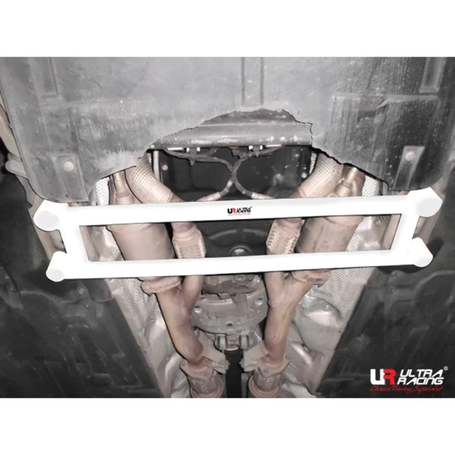 Ultra Racing Bracciale Inferiore Anteriore - Audi S8 D3 (06-10)