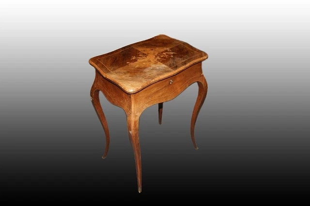 Piccola toilette francese stile Luigi XV del 1800 in palissandro con intarsi