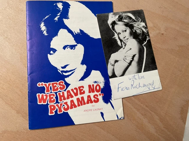 Fiona Richmond "Yes We Have No Pyjamas" 1979 Programme And Photocard