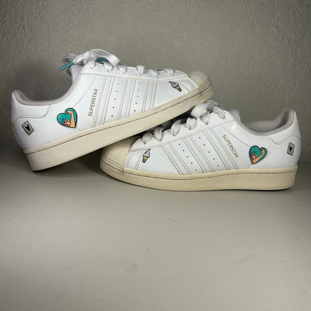 adidas gazelle silver green womens Adidas Unisex Superstar Heart Sneakers White/Pink main image 0