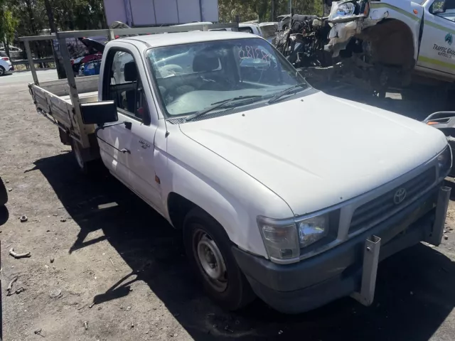 1997 - 2005 Toyota Hilux Rzn149 2Wd 2.7 3Rz 5 Speed Gearbox - 3 Mth Warranty