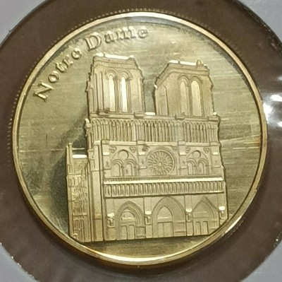 Jeton touristique souvenirs patrimoine aimante arche la défense très rare argent 