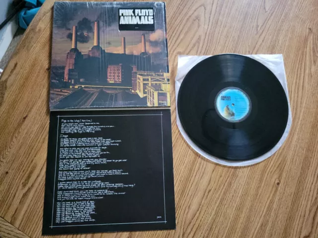 Pink Floyd ‘Animals’ 1980’s USA vinyl pressing shrink w/ hype sticker near mint