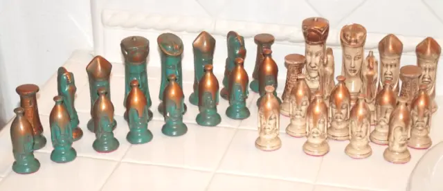Vintage IRIDESCENT Ceramic Duncan Mold Medieval Gothic Chess 32 pc set  Complete