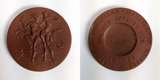  Foto zu PLAKETTE: TAG DER offenen Tür 2002, Staatliche Porzellan-Manufaktur 