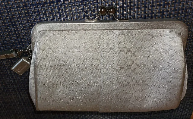 vintage Coach silver signature C kiss lock wristlet