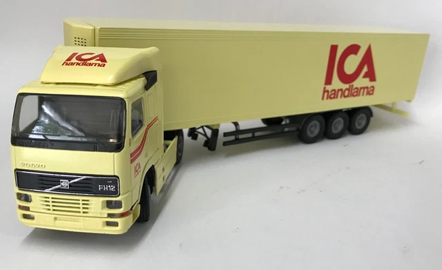 MAN TGX XXL Euro 6 4x2 avec semi-remorque frigo 3 Essieux - DACHSER