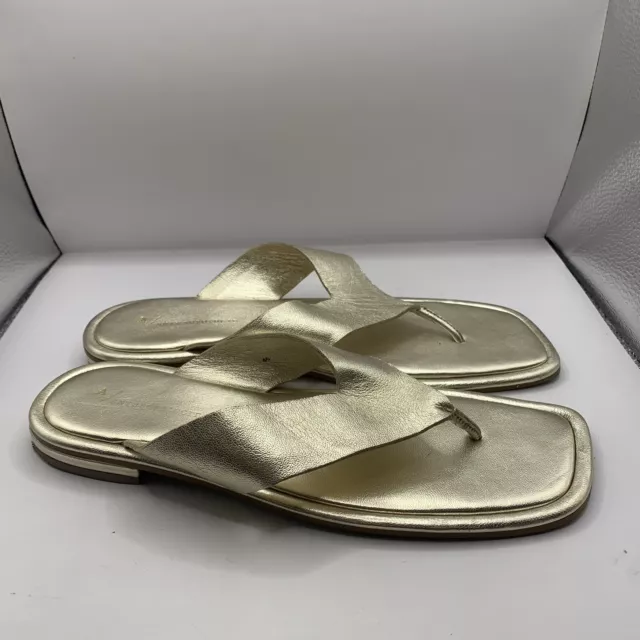 Per owned Anthropologie Thong Flip Flops Sandals US 9.5EU 40 Gold Leather Basics