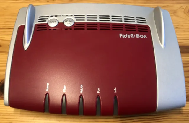 FRITZBox 5490 Fiber / WLAN Router / Glasfaser  / rot