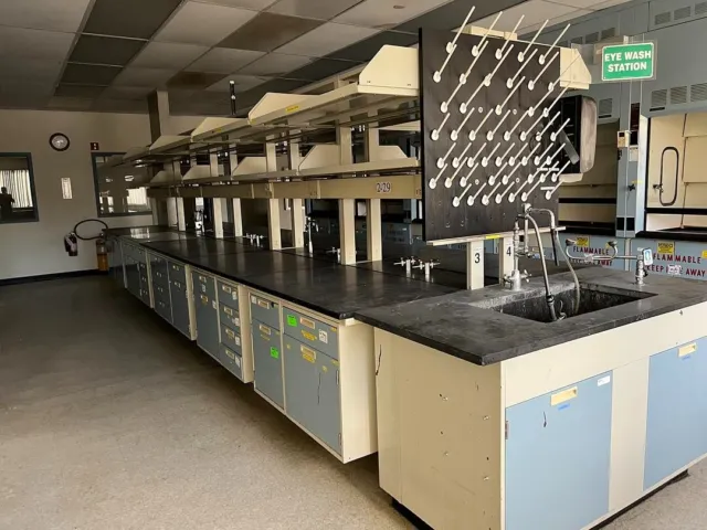 164' of Fisher Hamilton Suspended Type Lab Casework