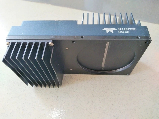 DALSA ES-80-04K40-00-R teledyne line scan Telecamera 4096 pixel,data 2018