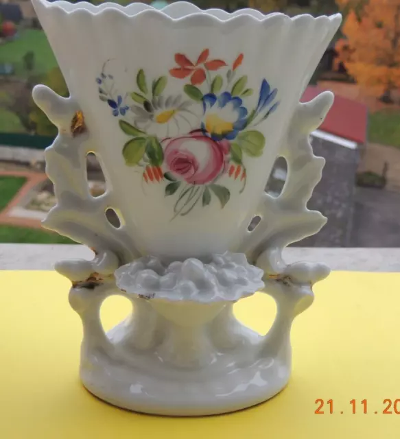 Vase De Maries En Porcelaine Vieux-Paris Peint A La Main Decor Floral 15.6 Cm
