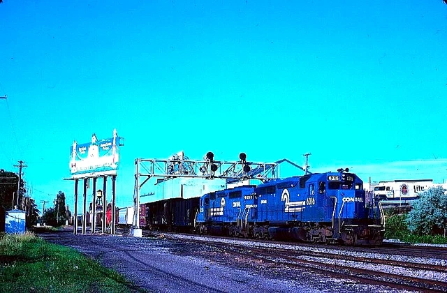 Original Kodachrome Slide Conrail Sd-40 #6316 & 6275 Cleveland, Oh June 25, 1984
