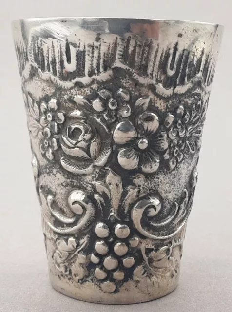 Jugendstil Schnapsbecher 1 von 6 Likörbecher 800er Silber Blumen Obst (123)