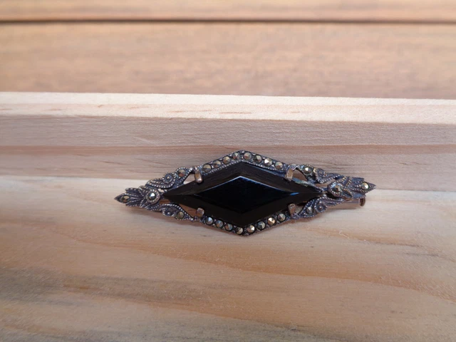 Broche Ancienne Art Déco - Marcassites Et Hématite Sur Argent