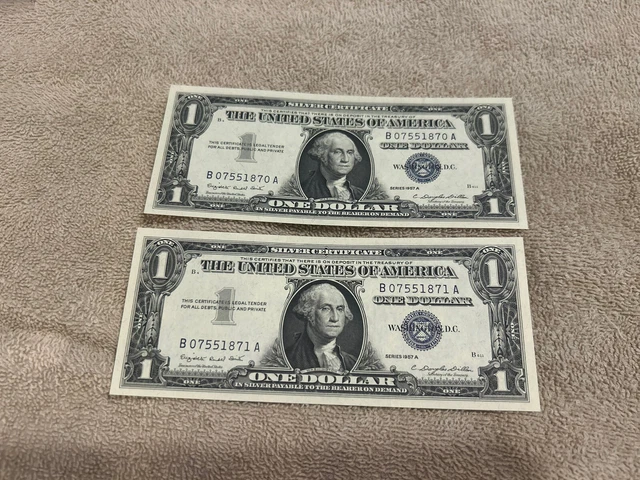 1957 A $1 DOLLAR BILL SILVER CERTIFICATE BLUE SEAL NOTE Sequential Serials