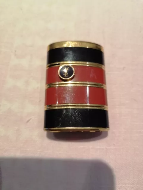 Briquet vintage Yves Saint Laurent en laqué de chine