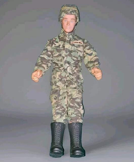 VINTAGE 1993 HASBRO Action Man - Green Camouflage Kit - Flocked Hair ...