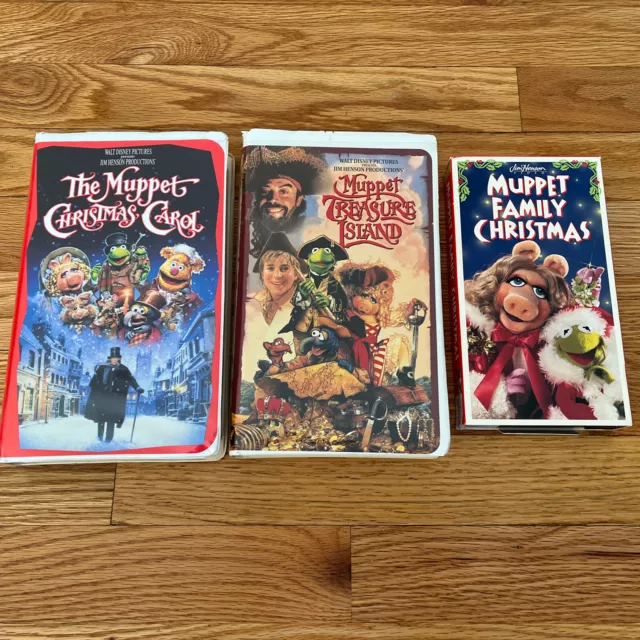 LOT OF 3 Muppet’s VHS Movies Treasure Island, Christmas Carol, Family