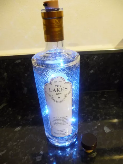 THE LAKES GIN EMPTY BLUE BOTTLE & LED LIGHTS 70cl WEDDING CRAFT ART UPCYCLING