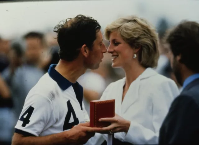 PRINCESS DIANA & PRINCE CHARLES - Original 35mm COLOR Slide